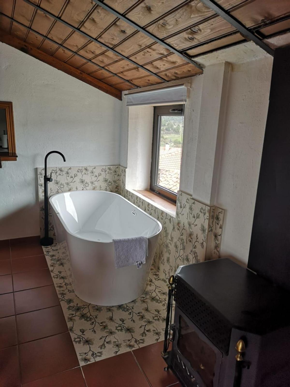 La Casa Roja Del Alto Tajo Apartment Ablanque Bagian luar foto
